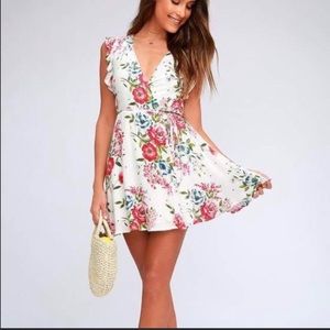 Lulus white floral wrap dress